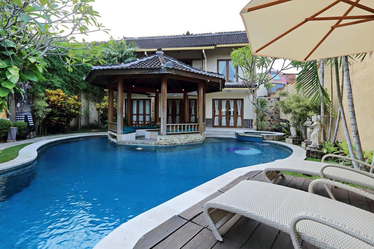 Mayang Private Pool Villa Seminyak エクステリア 写真